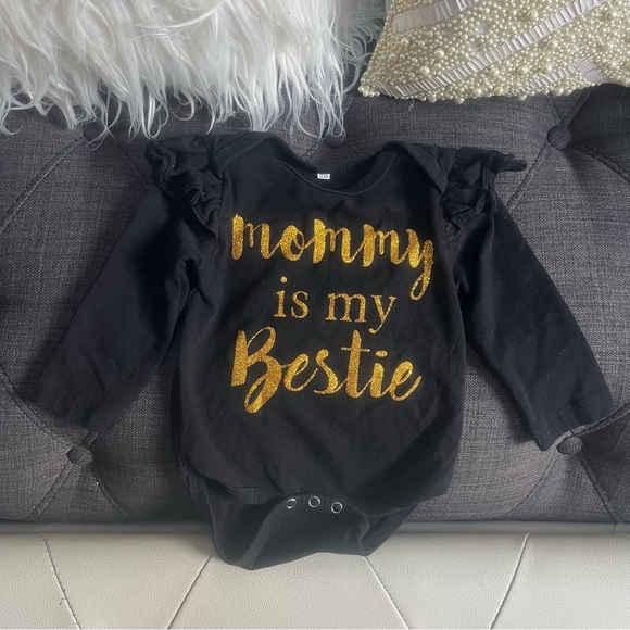 Infants graphic Onsie - Picture 3 of 7